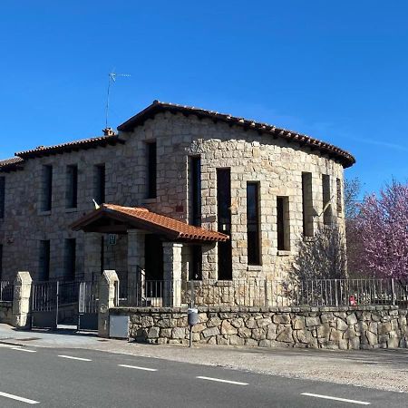 Alojamientos La Dehesa El Berrueco Εξωτερικό φωτογραφία